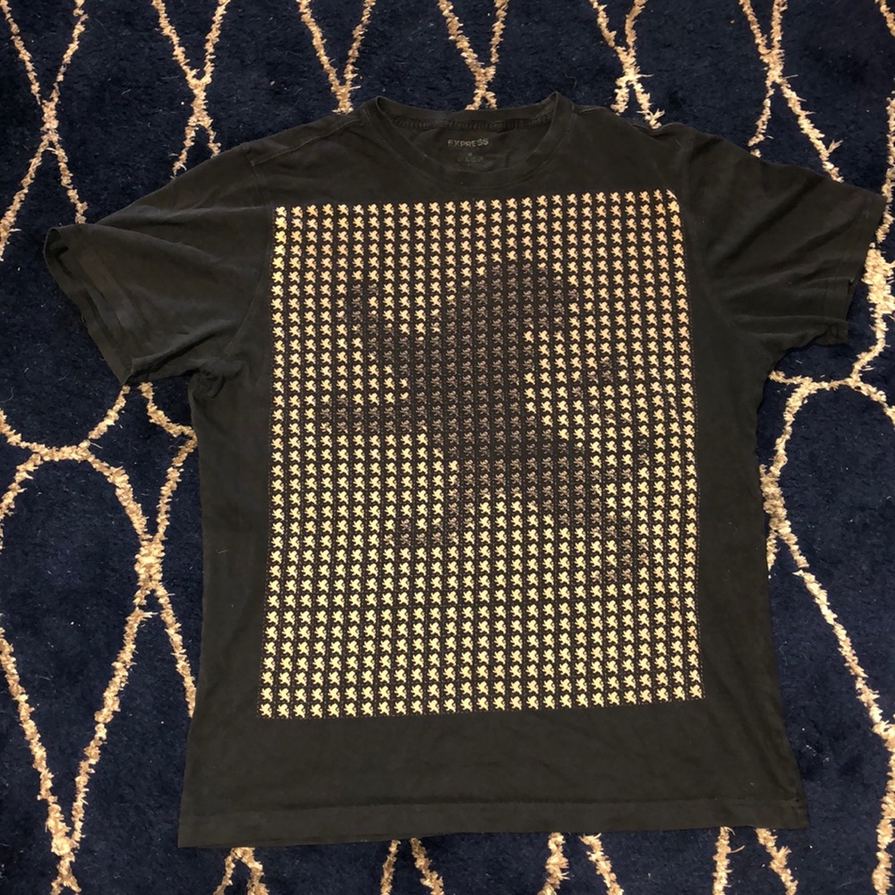 Express T-shirt